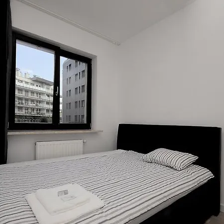 Apartament Ludwinow Adlerhaus Apartmán *