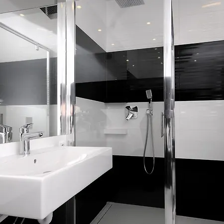 Appartamento Apartament Ludwinow Adlerhaus Cracovia